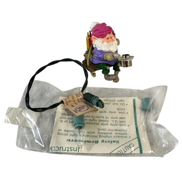 Hallmark Vintage Lighted Ornaments 1985 Katybeth & 1987 North Pole Power & Light - Picture 2 of 5